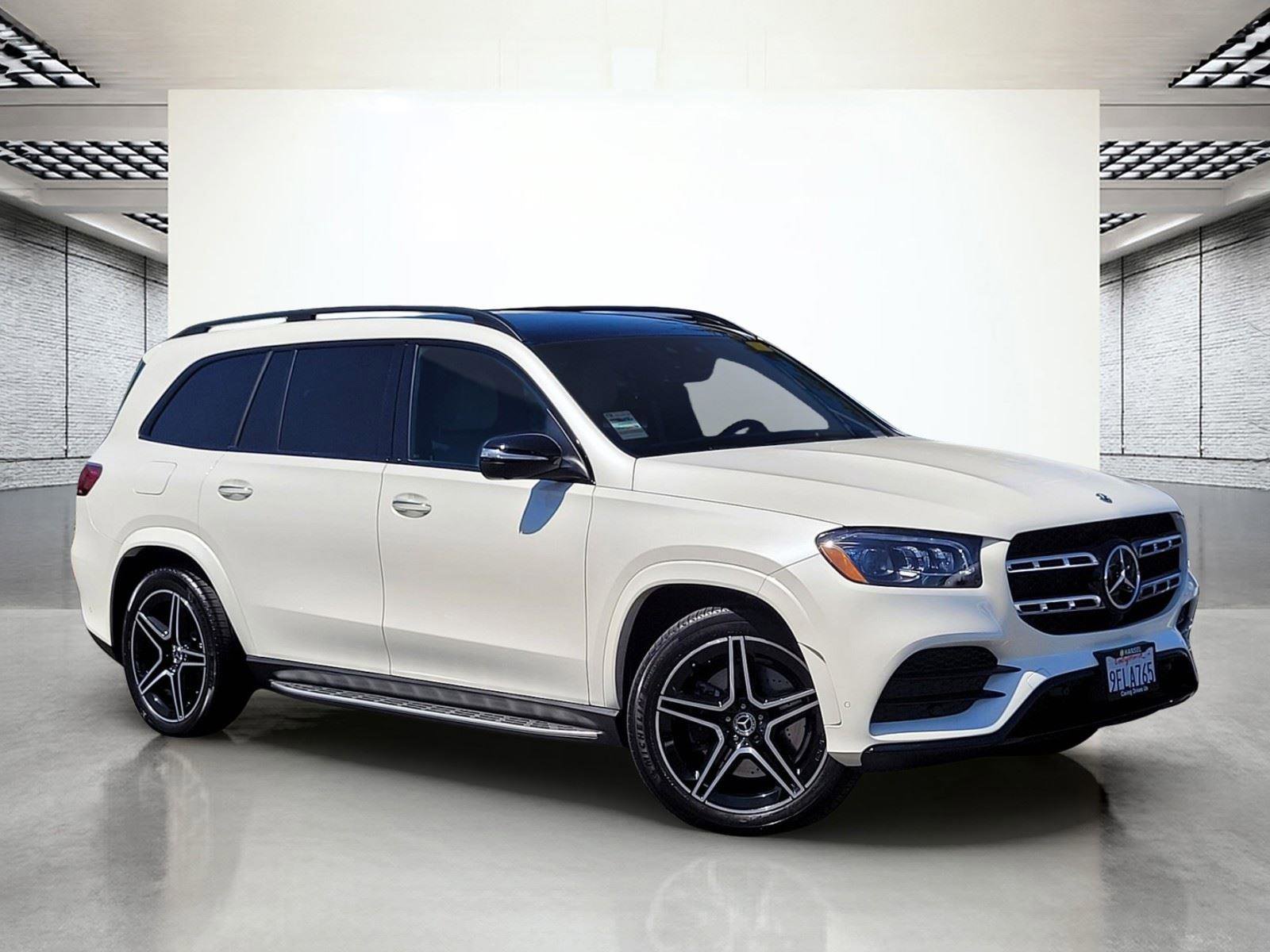 Used 2023 Mercedes-Benz GLS 450 4MATIC image 2