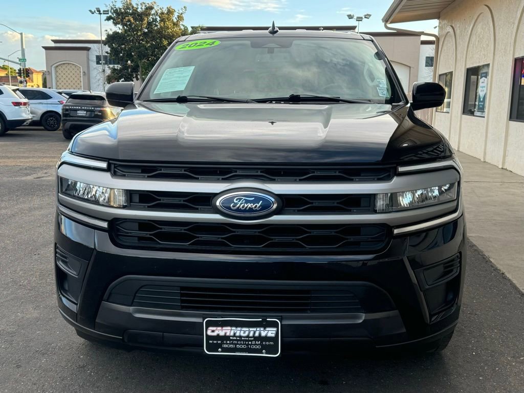 Used 2024 Ford Expedition XLT image 13