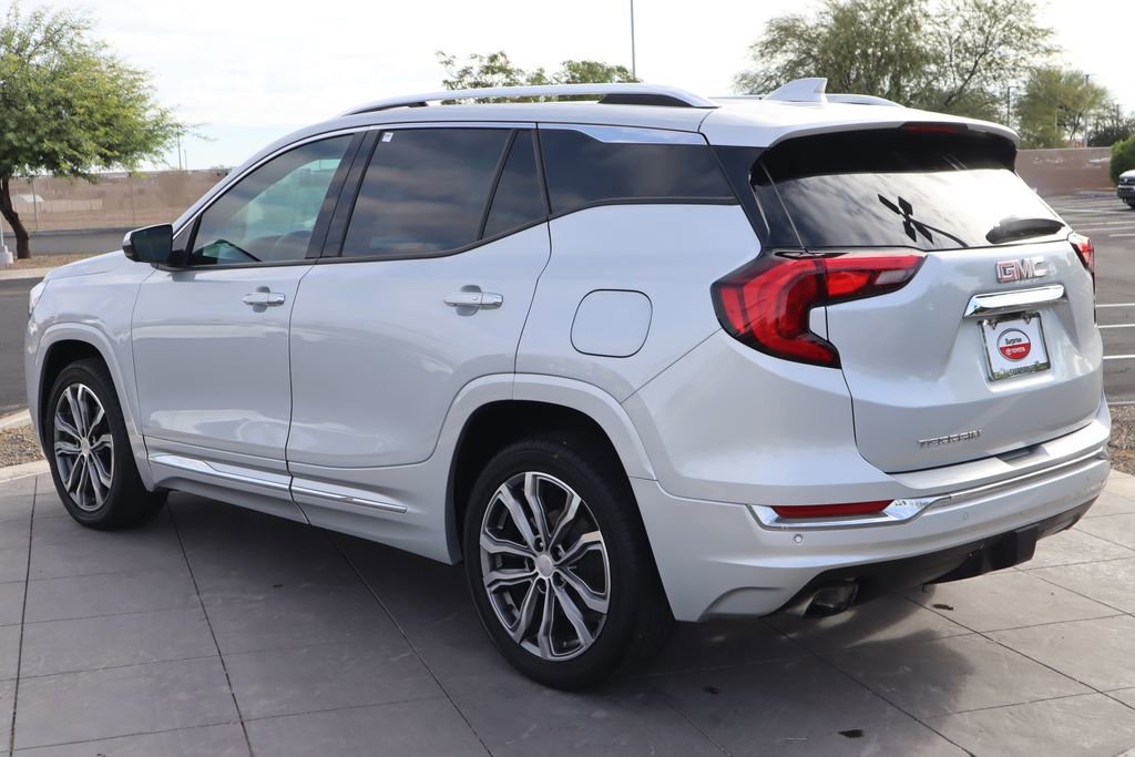 Used 2020 GMC Terrain Denali w/ Denali Premium Package image 7