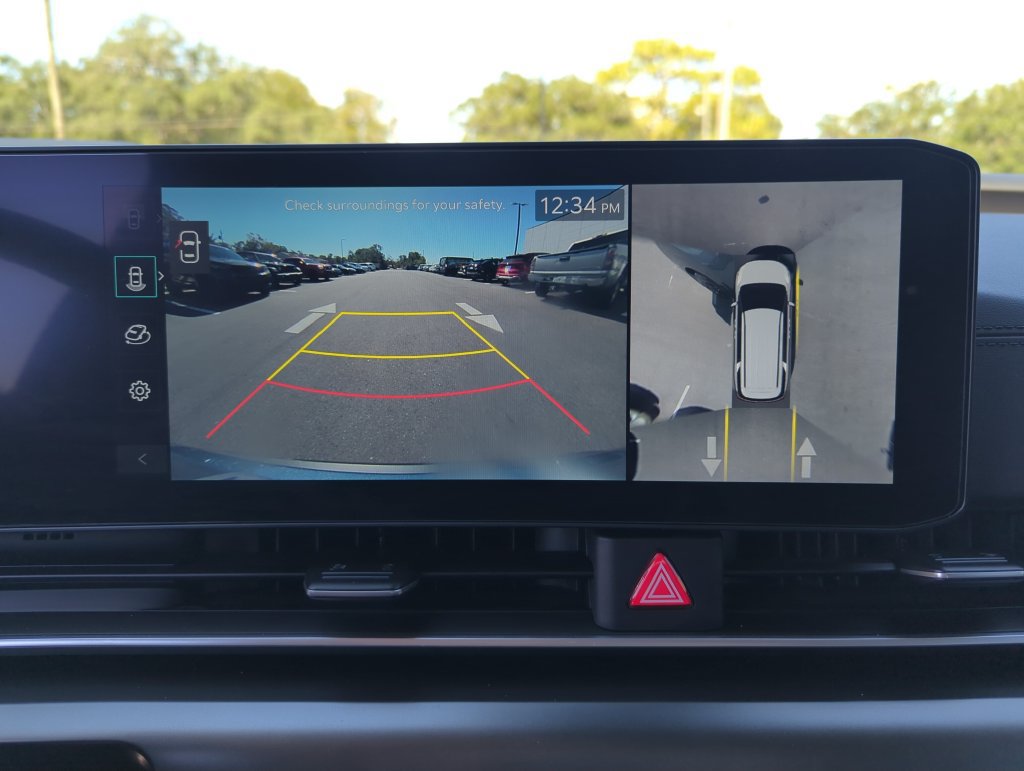 Used 2025 Kia Carnival SX Prestige FWD image 26