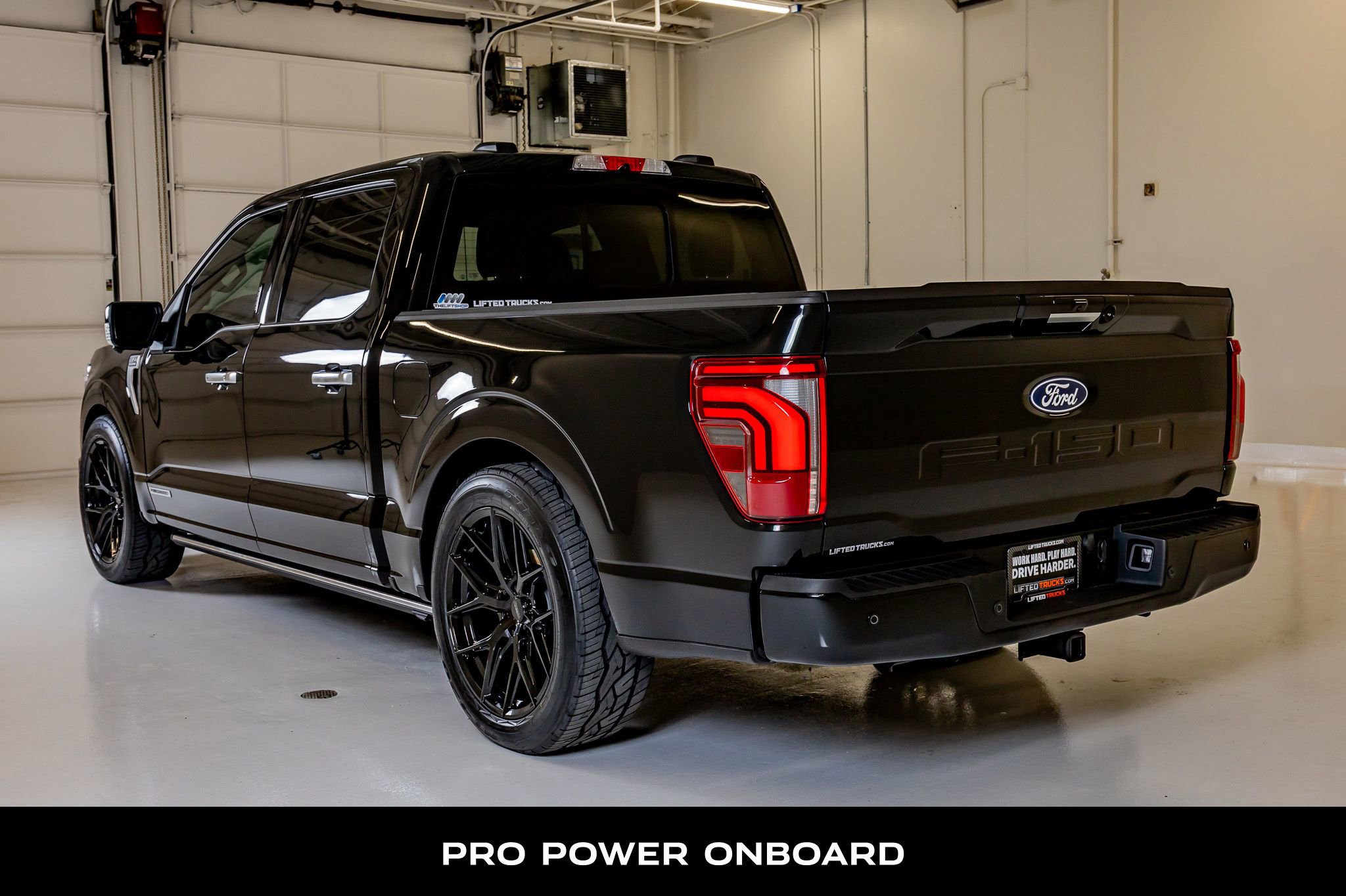 Used 2024 Ford F150 Platinum w/ Equipment Group 703A Plus AWD/4WD image 7