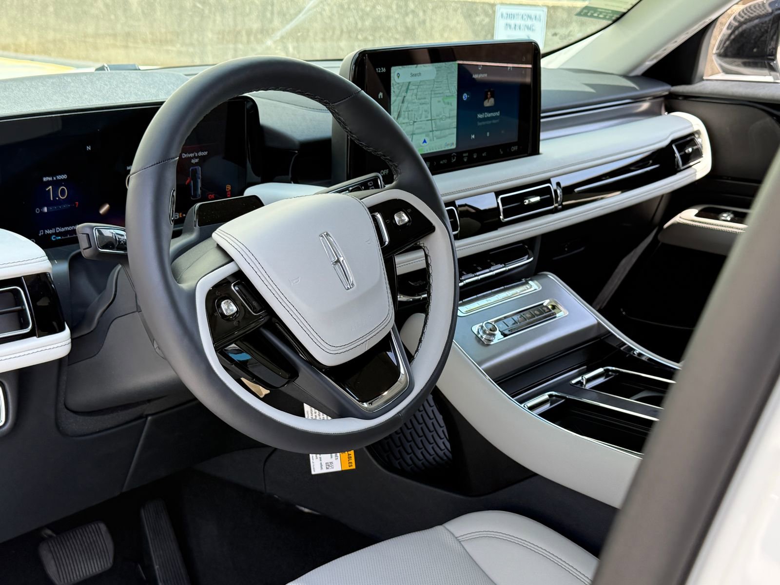 New 2026 Lincoln Aviator AWD image 26