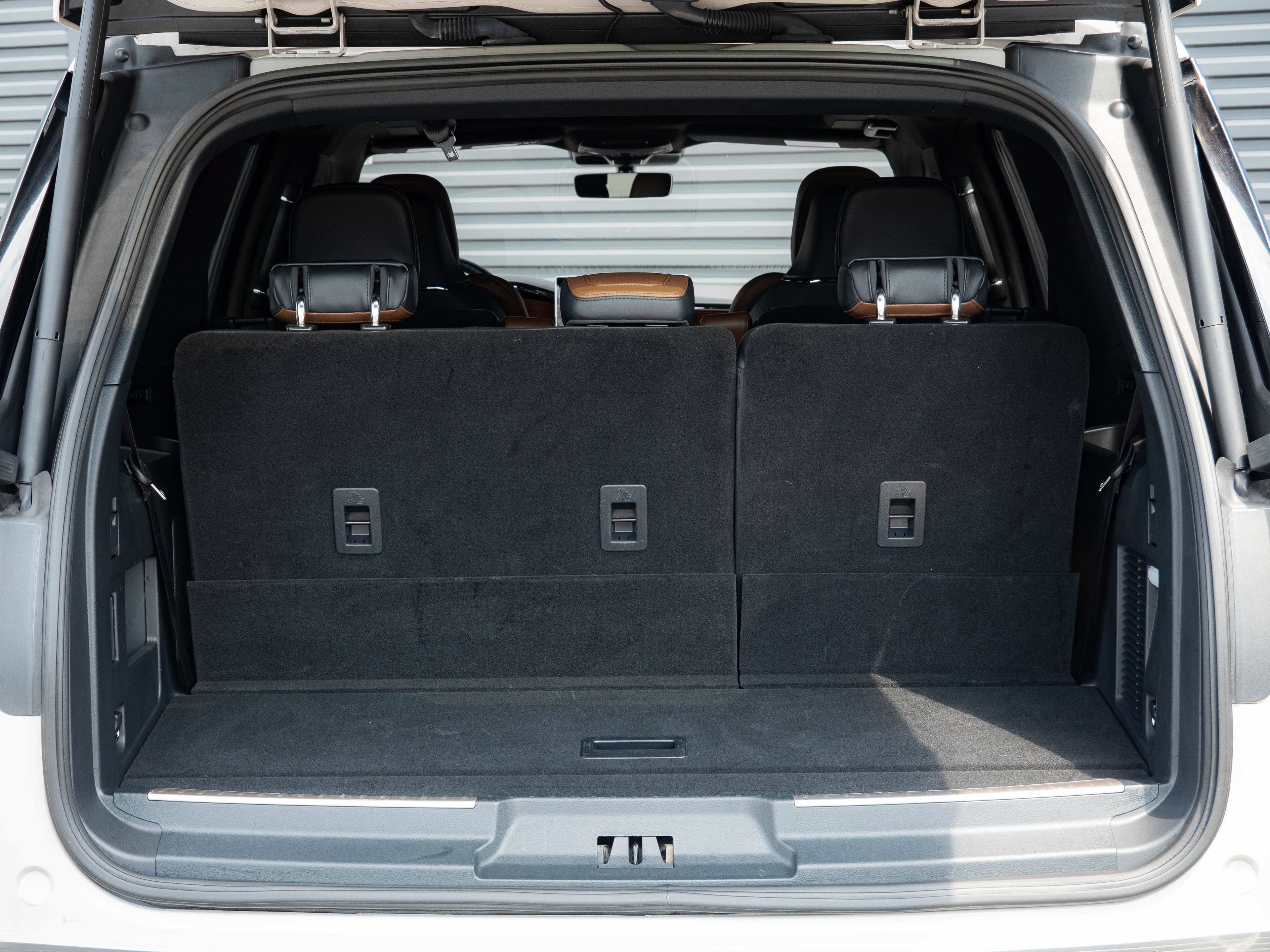 Used 2024 Lincoln Navigator Reserve AWD/4WD image 29
