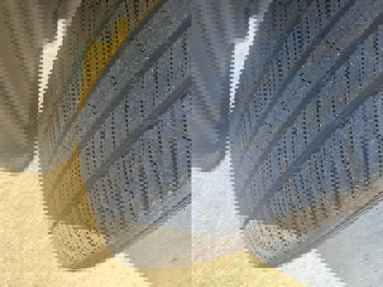 Used 2024 Toyota RAV4 Limited image 12