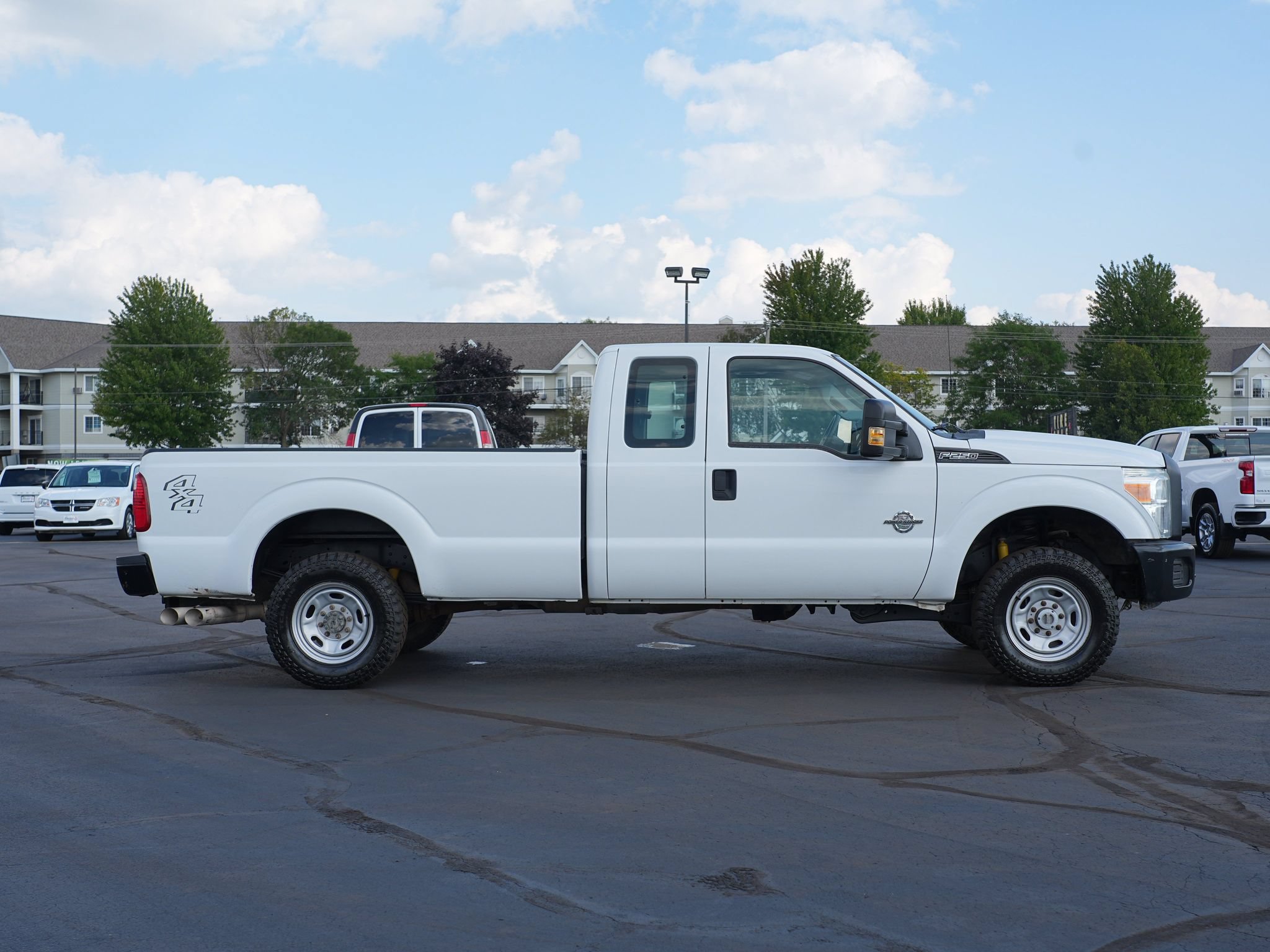 Used 2015 Ford F250 XL w/ Power Equipment Group AWD/4WD video 2