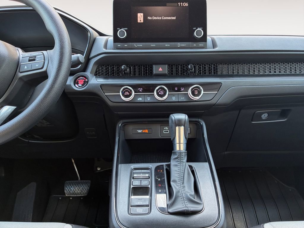 Used 2025 Honda CR-V LX image 11