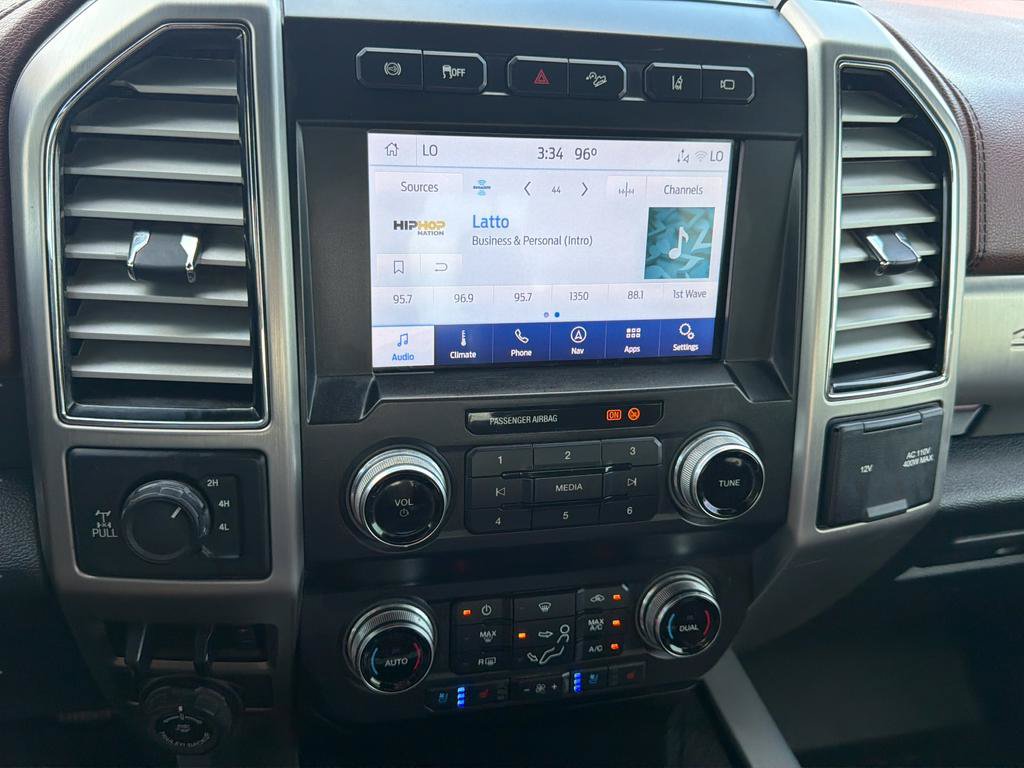 Used 2021 Ford F250 Platinum w/ FX4 Off-Road Package AWD/4WD image 24