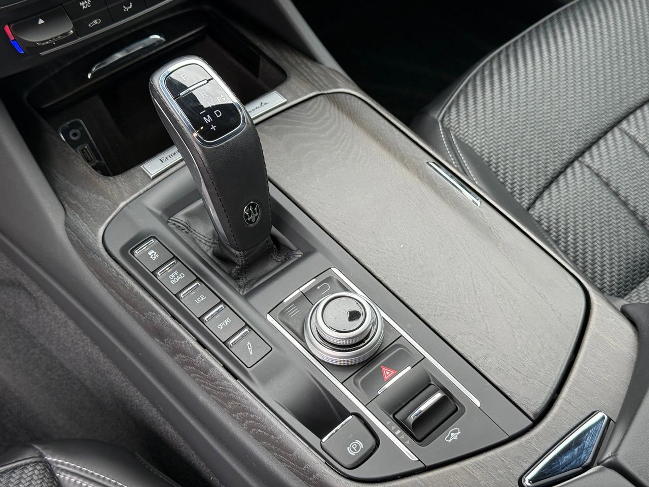 Used 2020 Maserati Levante S GranSport AWD/4WD image 20