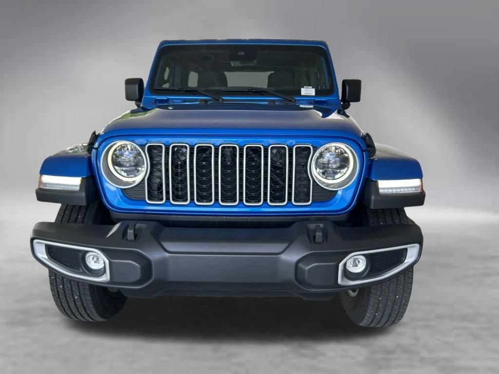 Used 2025 Jeep Wrangler Unlimited Sahara AWD/4WD image 13