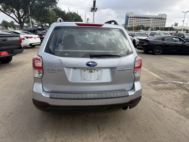 Used 2017 Subaru Forester 2.5i w/ Alloy Wheel Package AWD/4WD image 6
