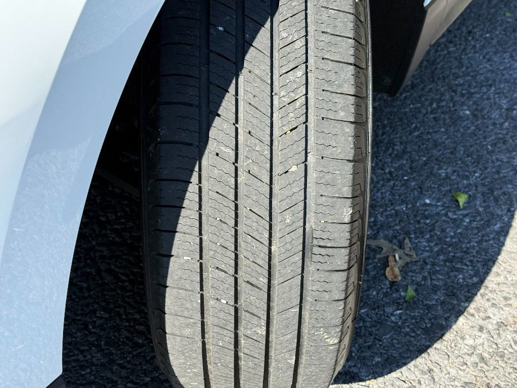 Used 2019 Chevrolet Equinox LT image 16