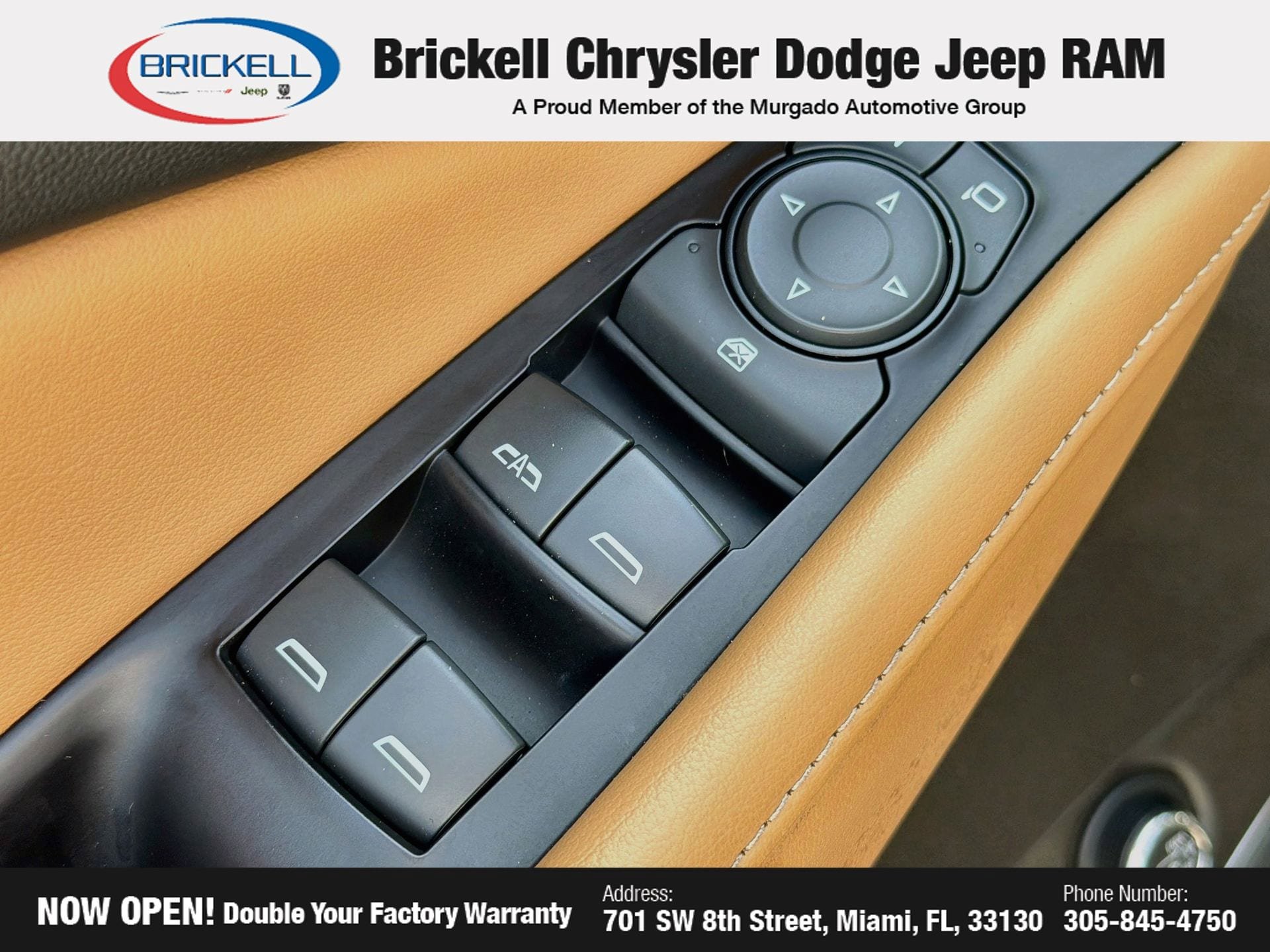 Used 2020 Buick Enclave Essence w/ LPO, Hit The Road Package FWD image 24