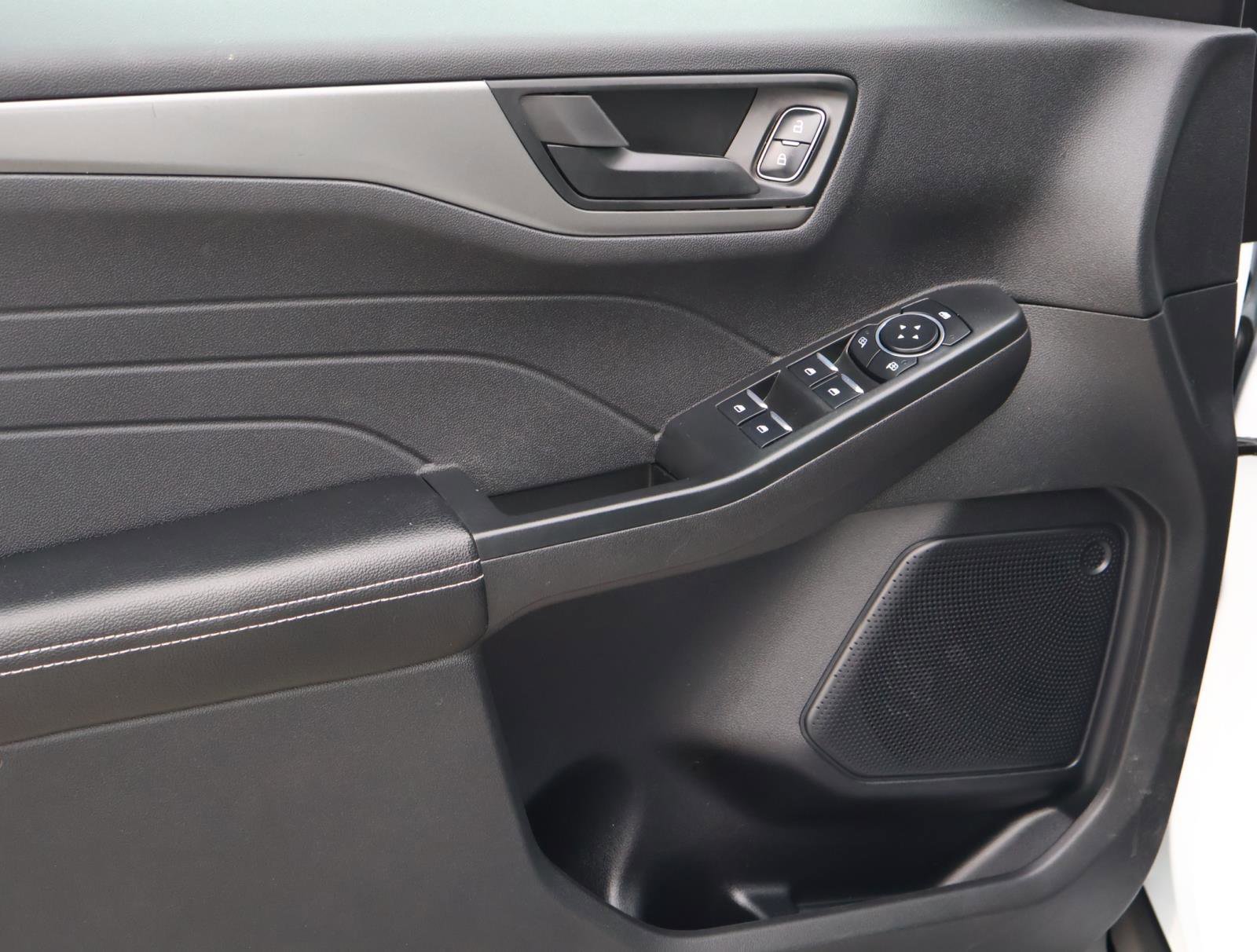 Used 2023 Ford Escape Active image 15