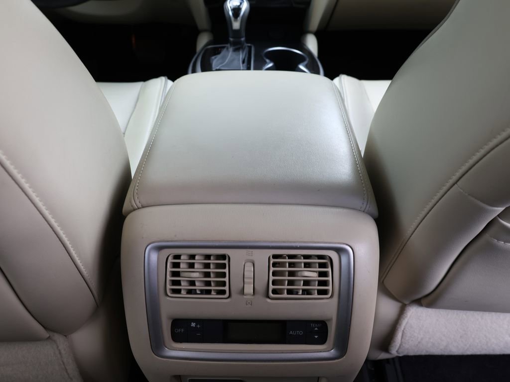 Used 2019 INFINITI QX60 Luxe w/ Essential Package FWD image 27