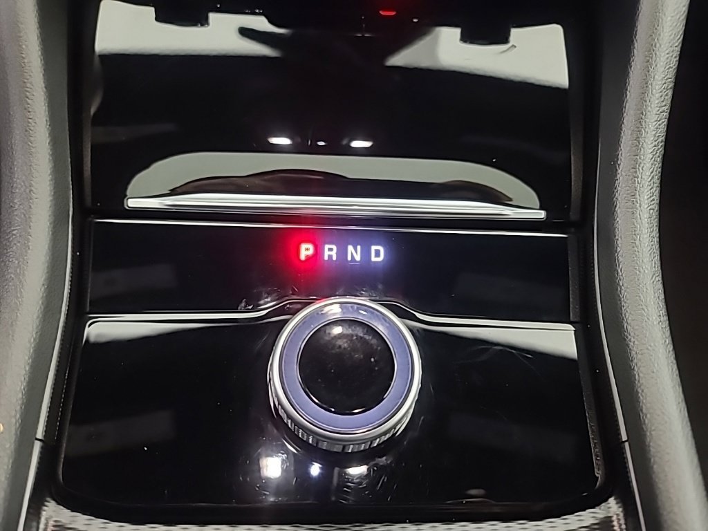Used 2025 Jeep Grand Cherokee Laredo X w/ Luxury Tech Group I AWD/4WD image 38