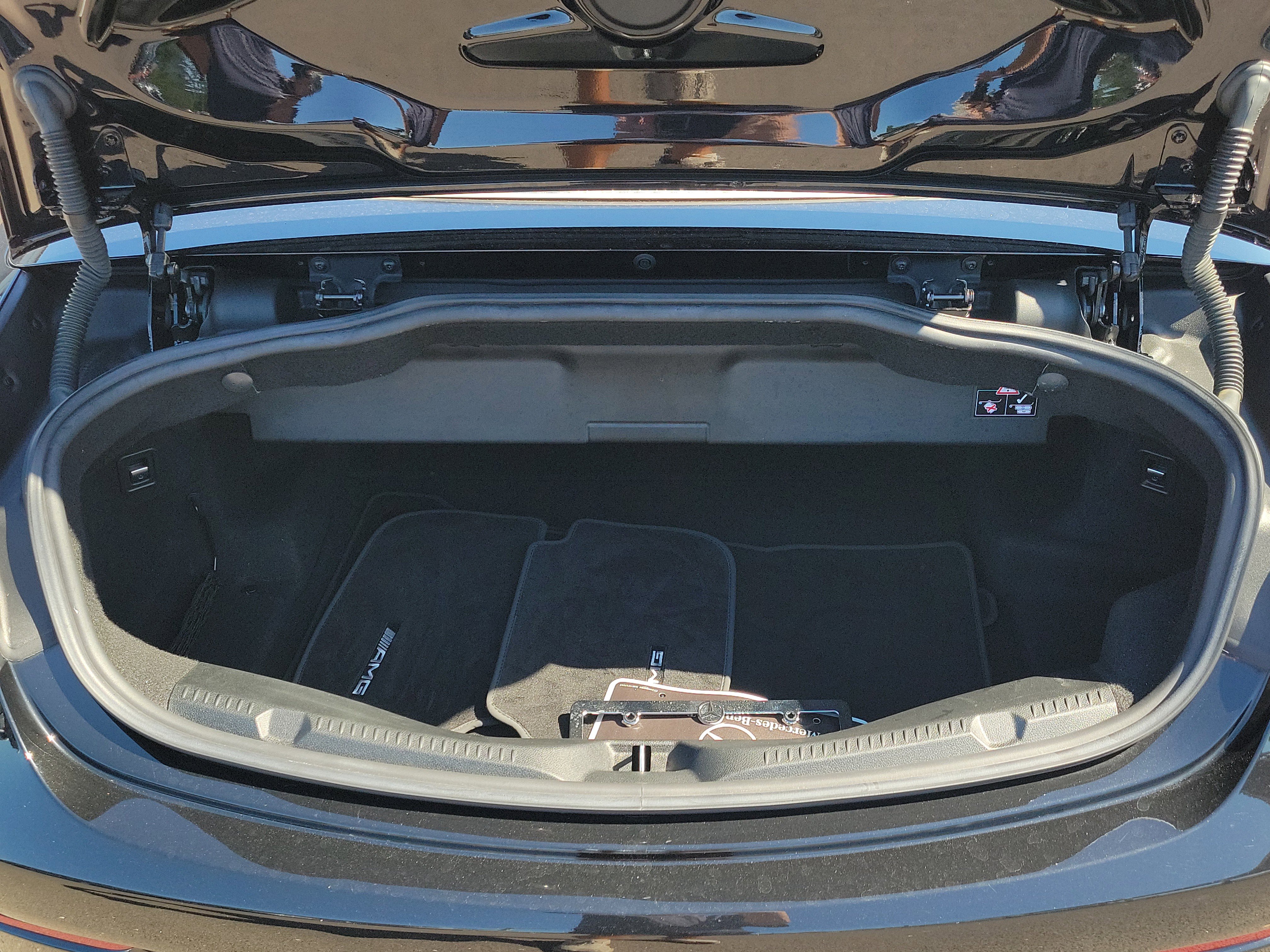 Used 2023 Mercedes-Benz E 450 Cabriolet image 8
