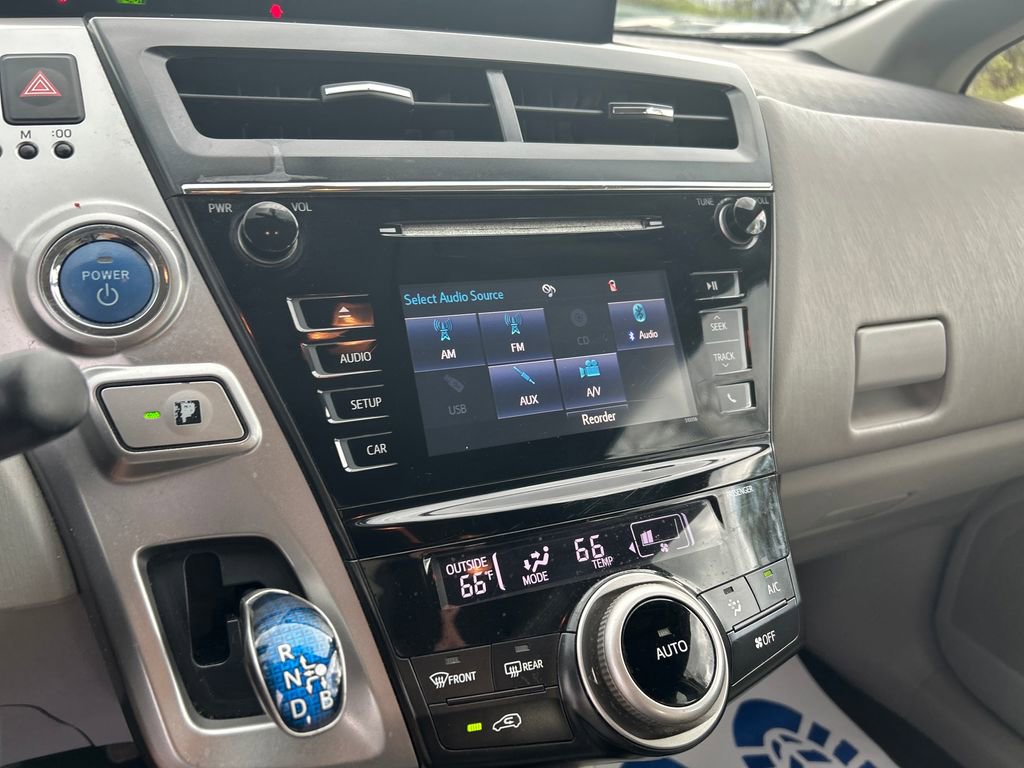 Used 2015 Toyota Prius V Two image 29