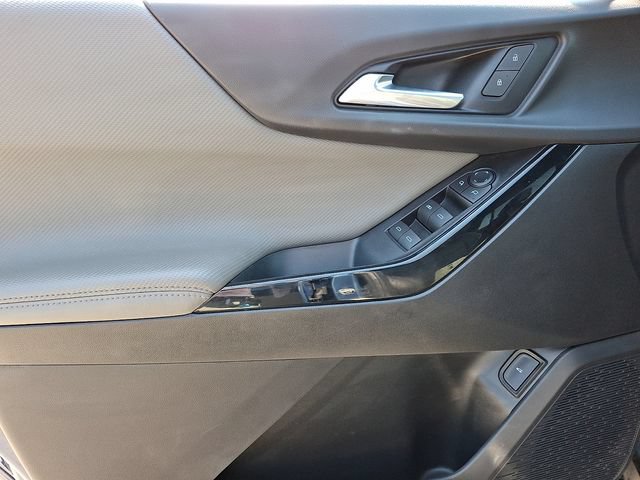 Used 2025 Chevrolet Equinox LT w/ Convenience Package II AWD/4WD image 12