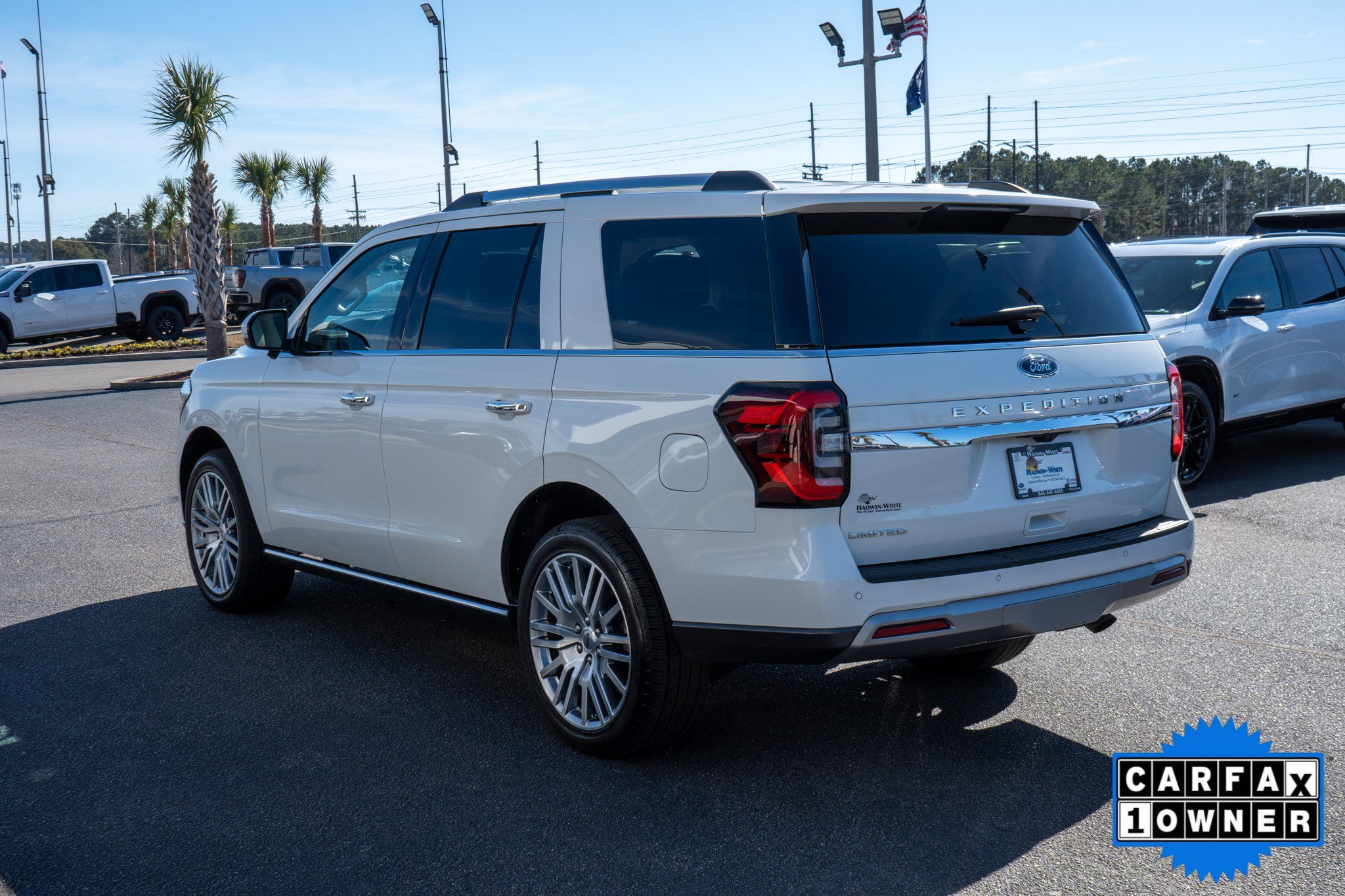 Used 2024 Ford Expedition Limited image 5