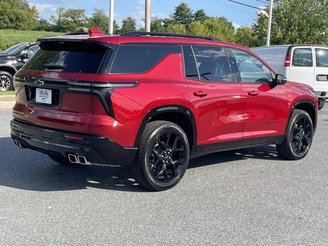 New 2026 Chevrolet Traverse RS image 7