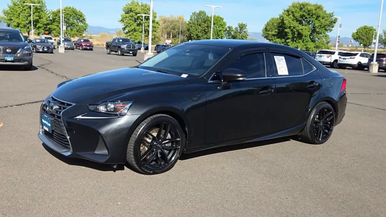 Used 2017 Lexus IS 300 AWD w/ Navigation System Package image 4