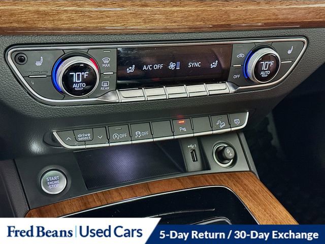 Used 2023 Audi Q5 2.0T Premium w/ Convenience Package AWD/4WD image 16