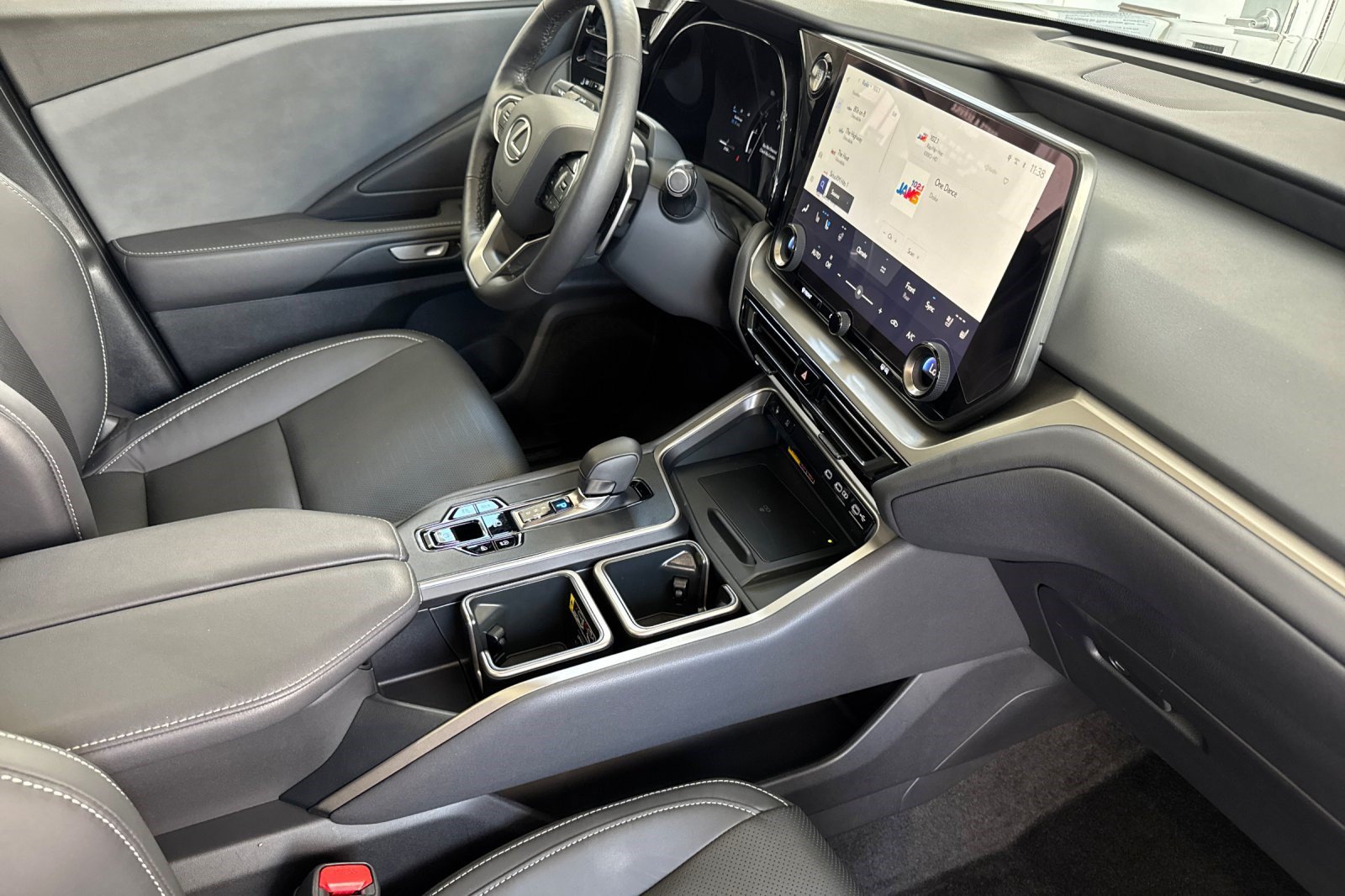 Certified 2025 Lexus TX 350 AWD image 21