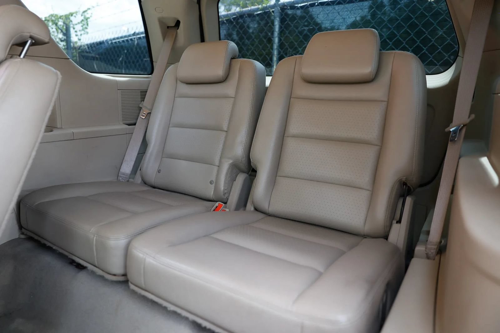 Used 2007 Ford Freestyle Limited FWD image 16