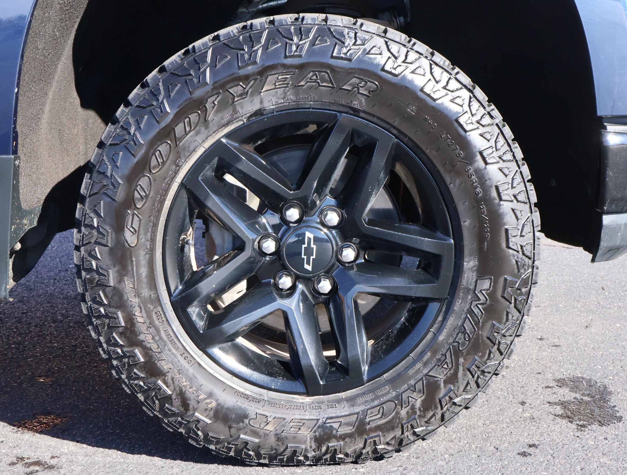 Used 2021 Chevrolet Silverado 1500 Custom Trail Boss w/ LPO, Dark Essentials Package image 18