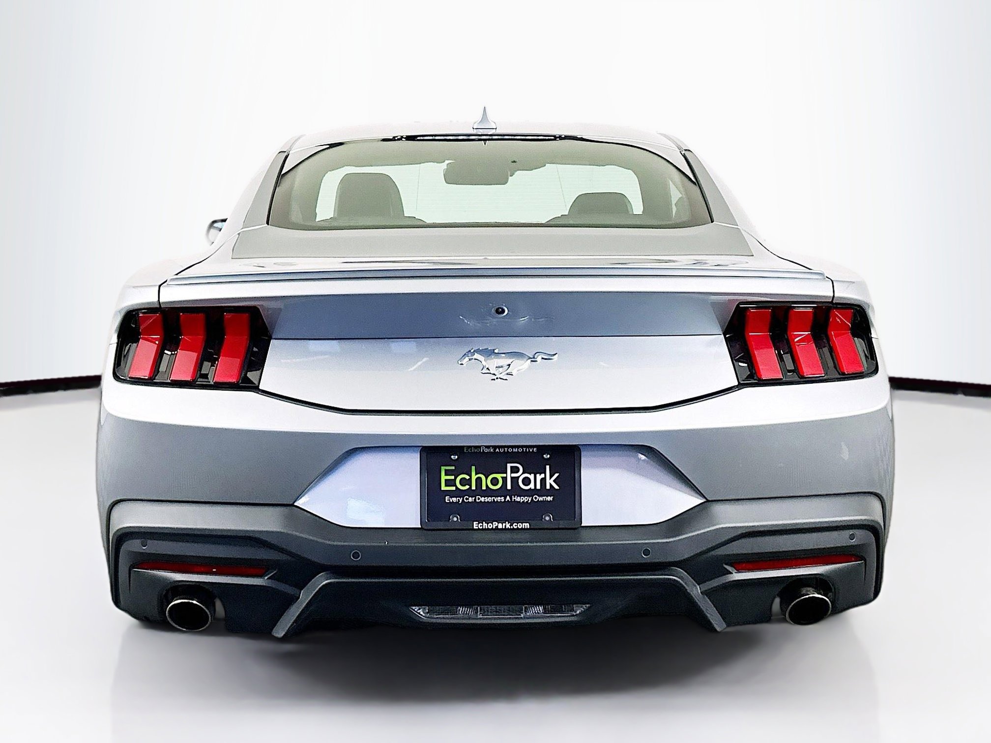Used 2025 Ford Mustang Premium RWD image 7