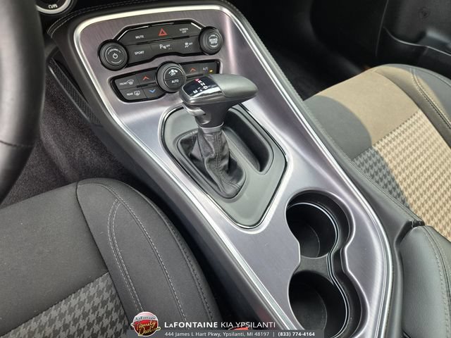 Used 2017 Dodge Challenger R/T w/ Cold Weather Group RWD image 22