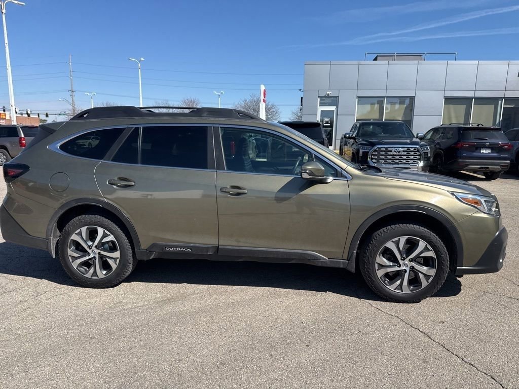 Used 2022 Subaru Outback Limited w/ Popular Package #2 image 2