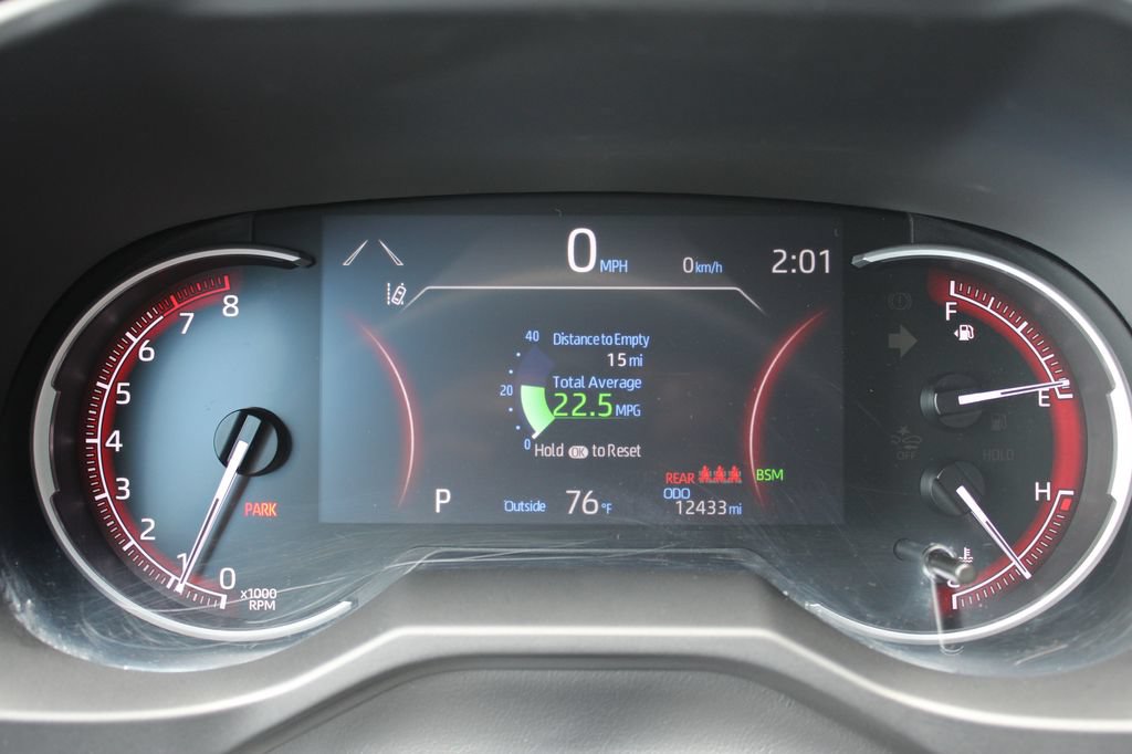 Used 2023 Toyota RAV4 LE AWD/4WD image 23