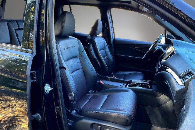 Used 2020 Honda Ridgeline Black Edition image 30
