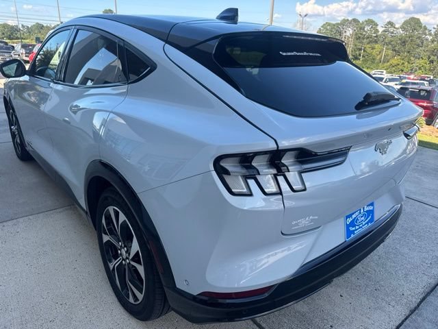 Used 2023 Ford Mustang Mach-E Premium RWD image 5