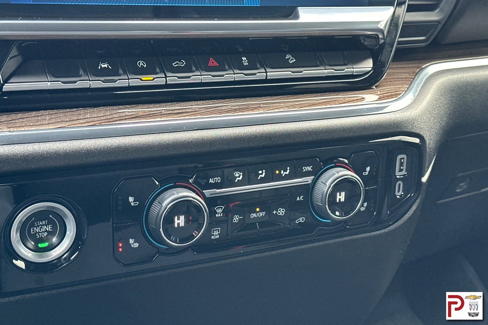 Used 2024 Chevrolet Silverado 1500 RST image 23