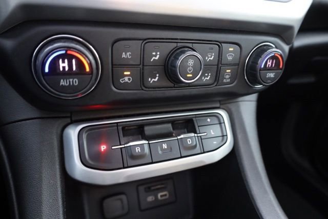 Used 2020 GMC Acadia SLT w/ Driver Alert Package II image 29