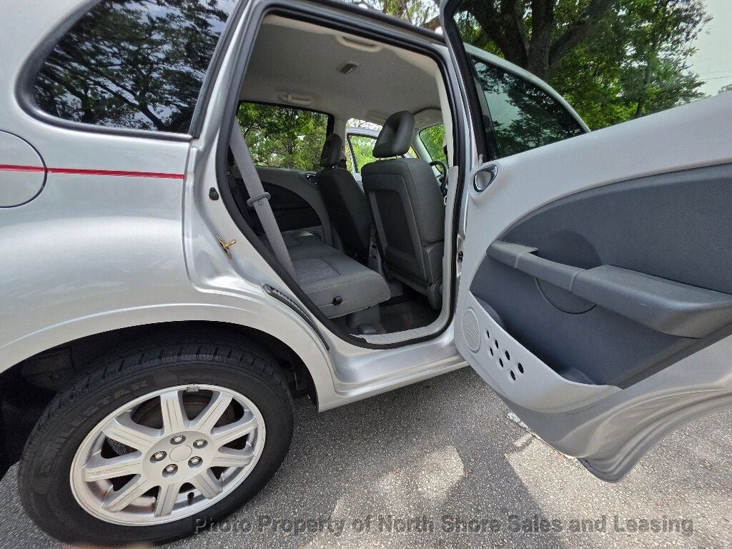 Used 2007 Chrysler PT Cruiser Touring w/ Fleet Value Group I FWD image 41