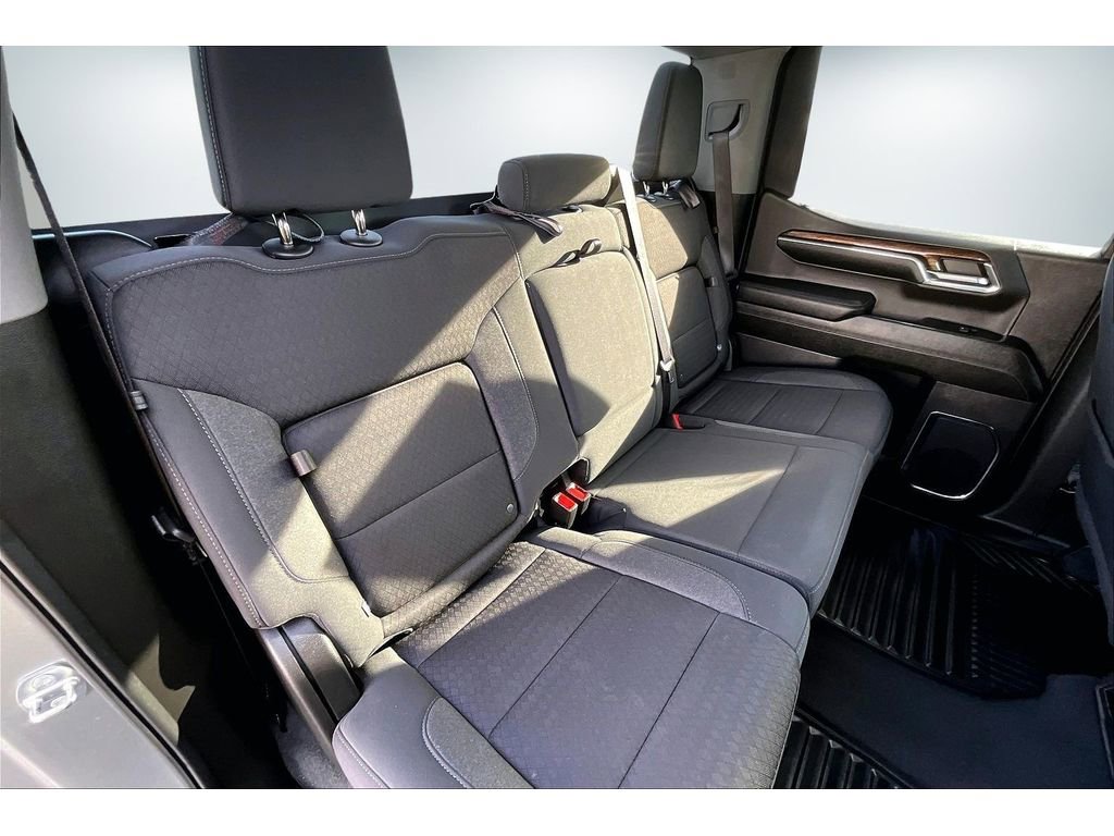 Used 2024 GMC Sierra 1500 Elevation image 23