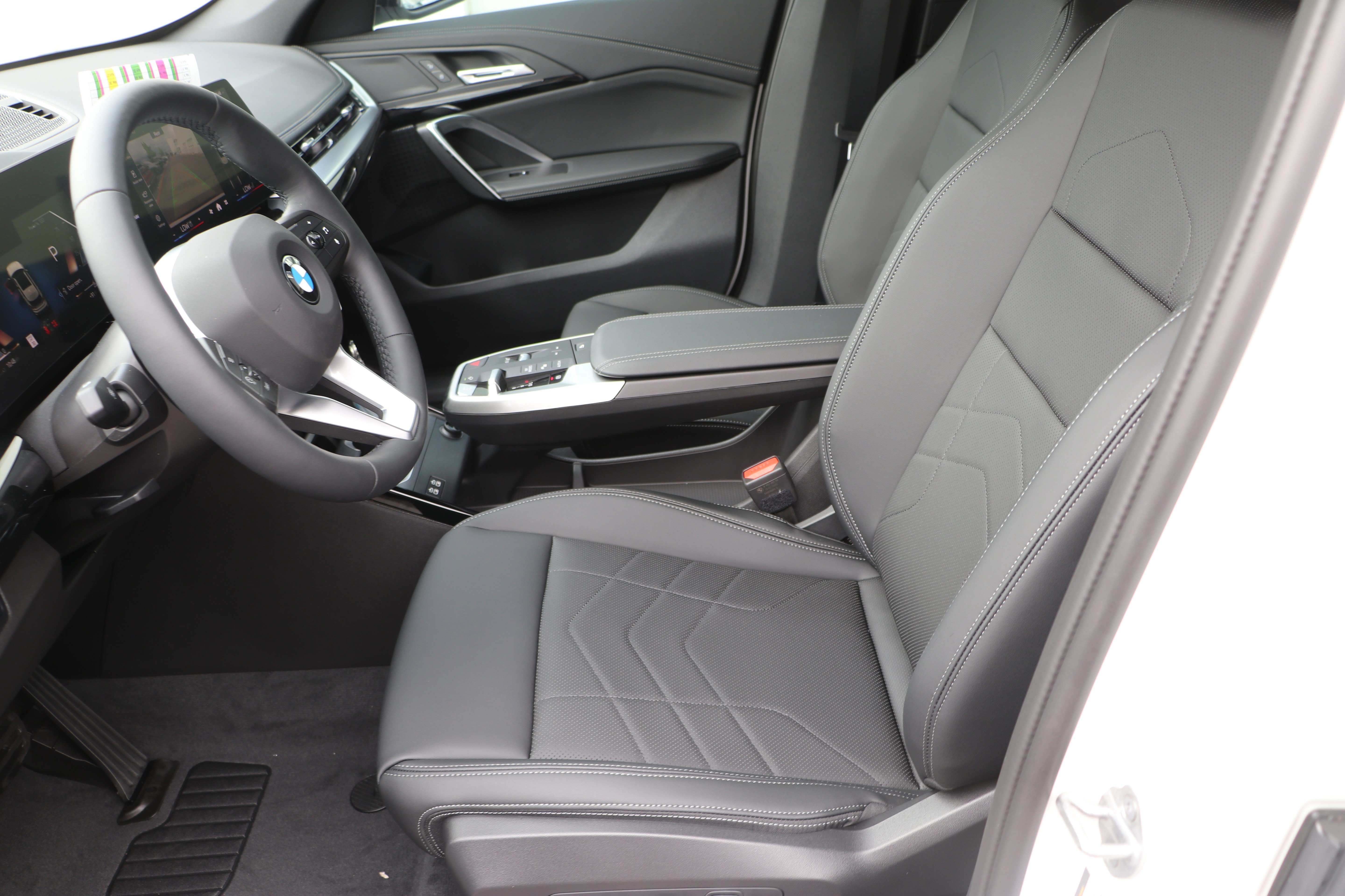 Certified 2026 BMW X1 xDrive28i w/ Convenience Package AWD/4WD image 15