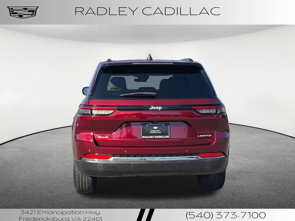 Used 2025 Jeep Grand Cherokee Limited AWD/4WD image 20