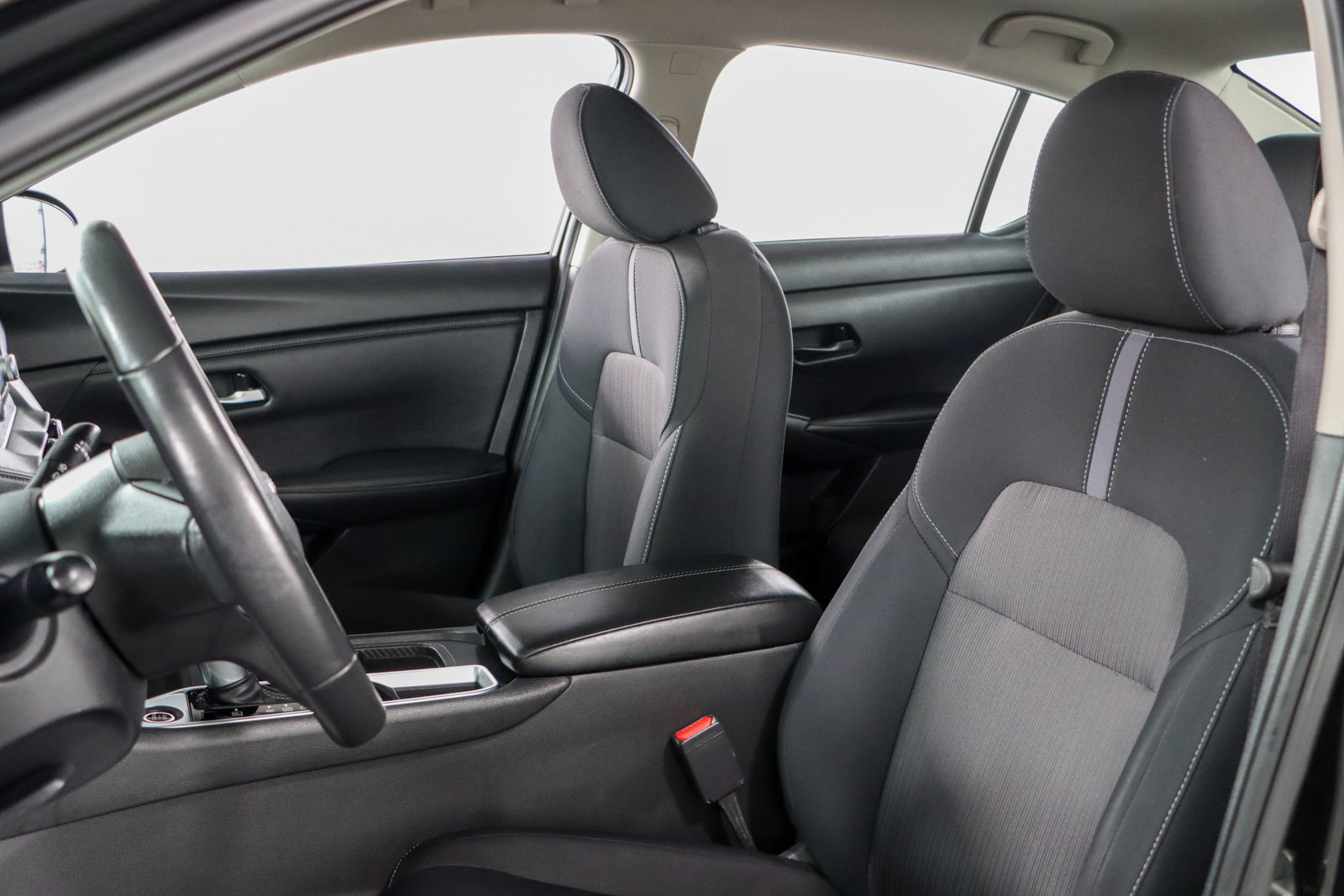 Used 2024 Nissan Sentra SV w/ All-Weather Package FWD image 23