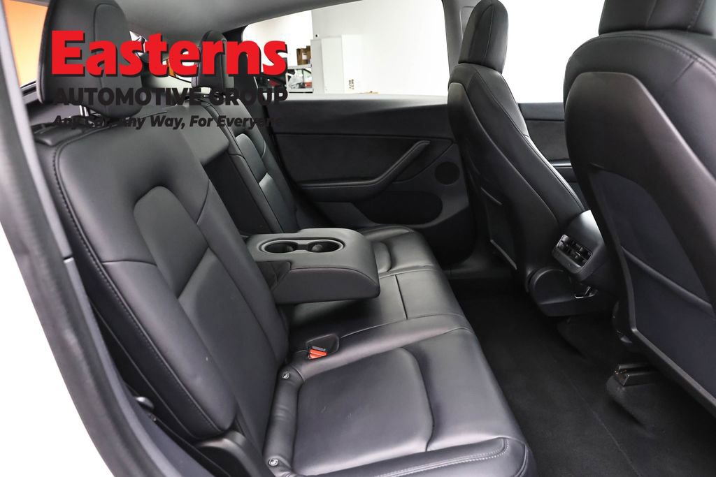 Used 2020 Tesla Model Y Long Range image 17