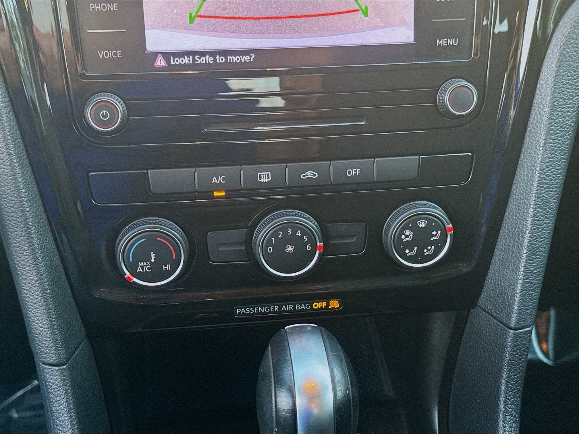 Used 2021 Volkswagen Passat 2.0T S image 14