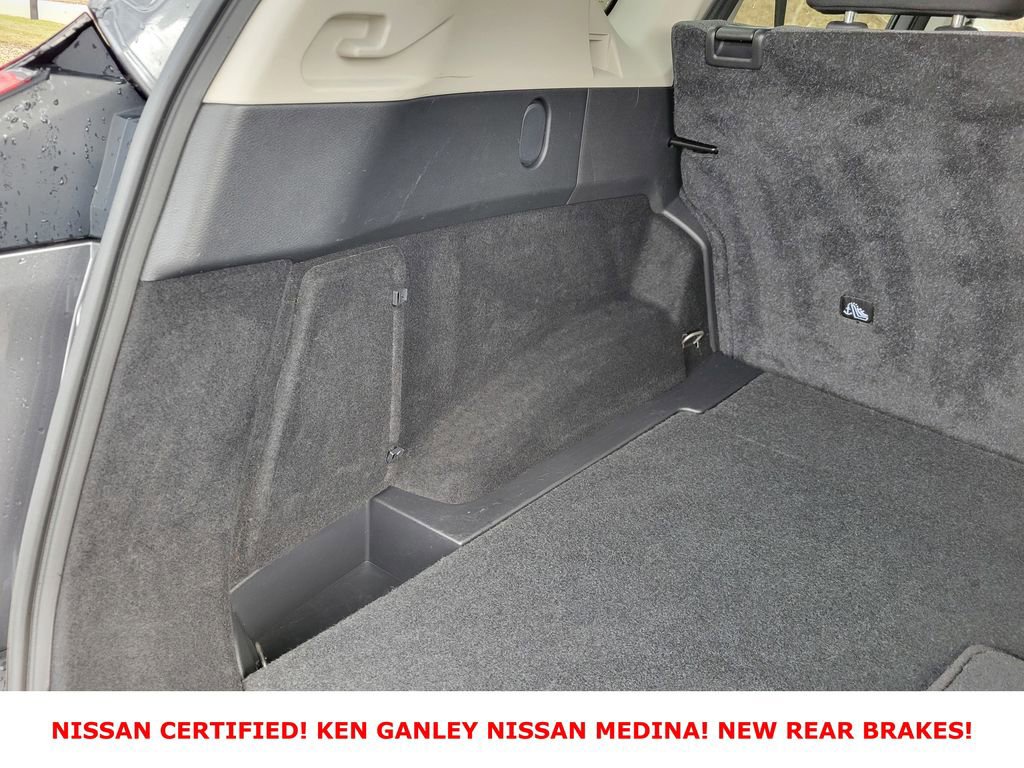 Certified 2023 Nissan Rogue SV image 43