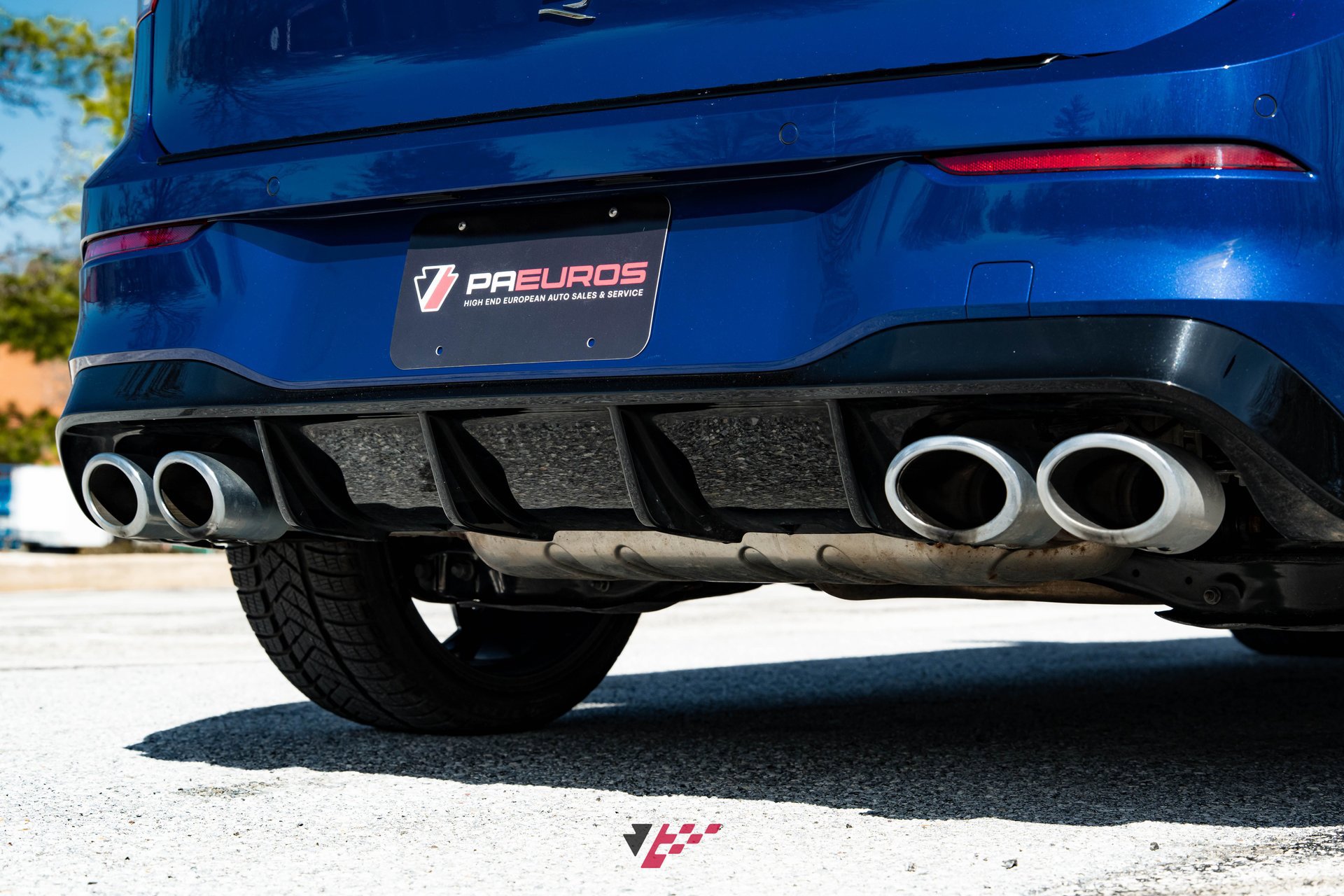 Used 2023 Volkswagen Golf R 2.0T Manual image 32