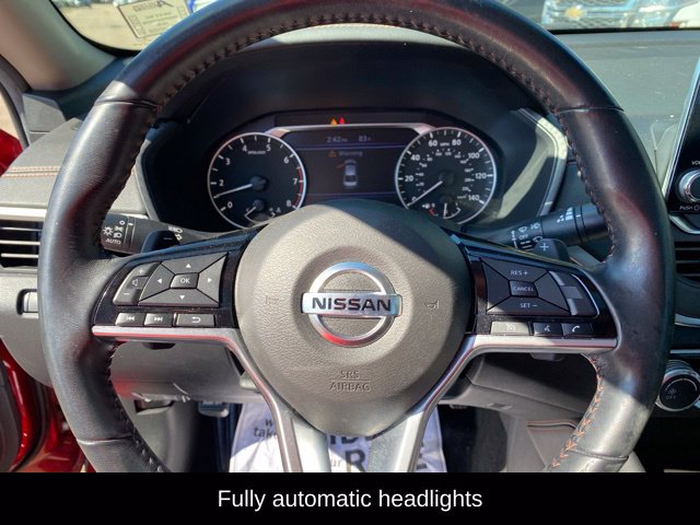 Used 2020 Nissan Altima 2.5 SR w/ Premium Package FWD image 9