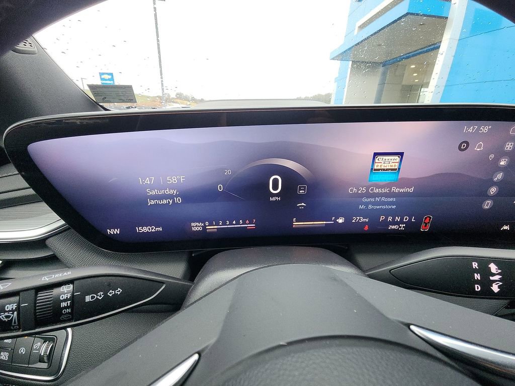 Used 2025 Buick Enclave Preferred AWD/4WD image 15