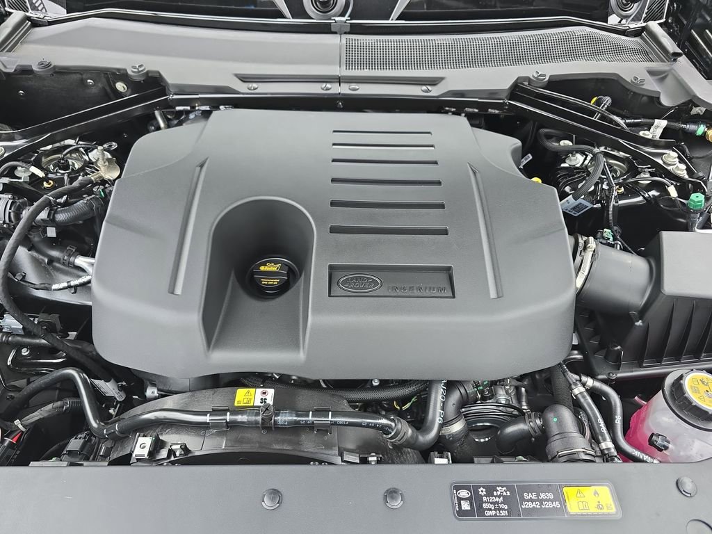 New 2026 Land Rover Defender 110 X-Dynamic SE AWD/4WD image 31