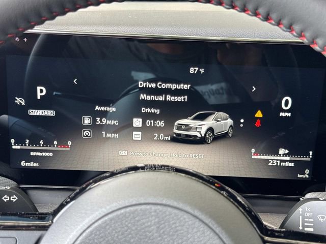 New 2025 Nissan Kicks SR image 32